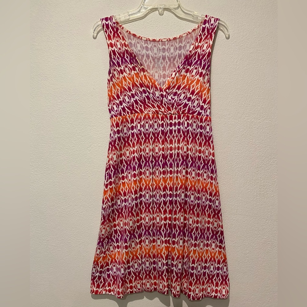 St. John Bay - V Neck Sleeveless Dress
